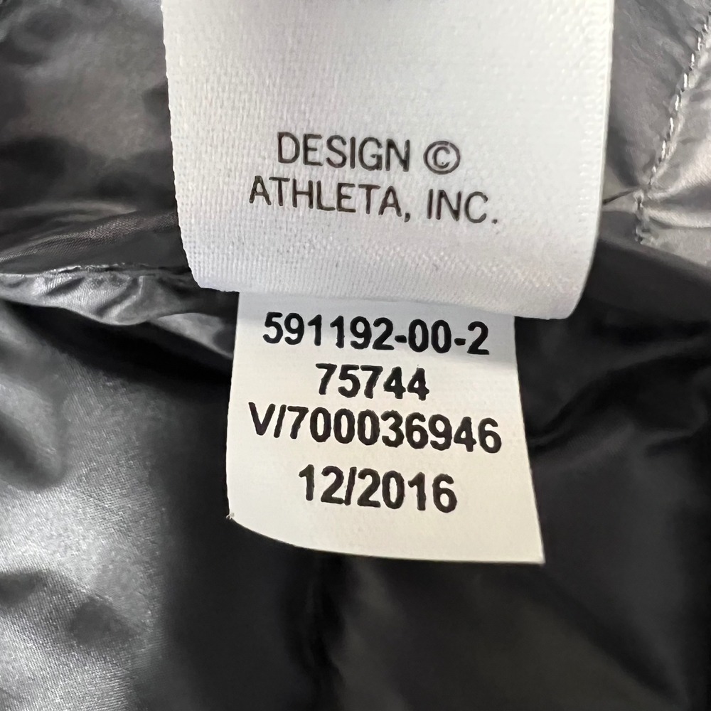 Athleta Black Down Puffer Jacket Women's Medium Downtown Coat 591192 Gorpcore - Picture 6 of 8
